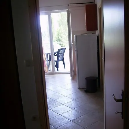 House Apartment *