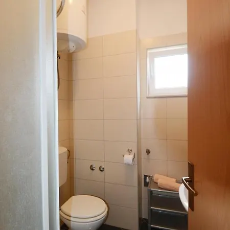 House Apartment *