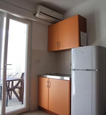 Apartment House *
