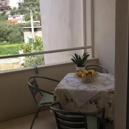 Apartment House Omis