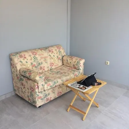 House Apartment *